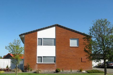 Photo of property in 47 Lowry Avenue, Redwood, Christchurch, 8051