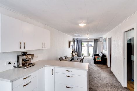 Photo of property in 3/283 Taradale Road, Pirimai, Napier, 4112