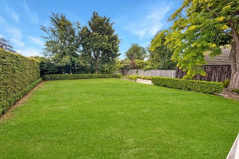 Photo of property in 82 Glandovey Road, Fendalton, Christchurch, 8052