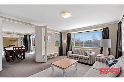 Photo of property in 31 Acacia Avenue, Rangiora, 7400