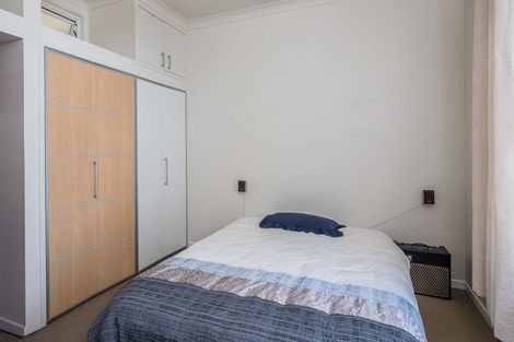 Photo of property in 205 Glenmore Street, Kelburn, Wellington, 6012