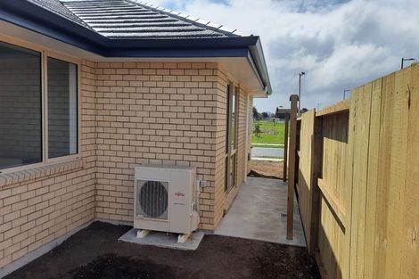 Photo of property in 91 Kaurinui Crescent, One Tree Point, 0118