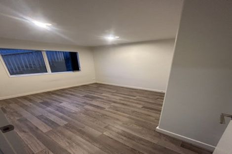 Photo of property in 30 Silver Moon Road, Albany Heights, Auckland, 0632