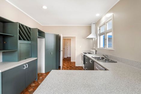 Photo of property in 30 Rangitikei Street, Whanganui East, Whanganui, 4500