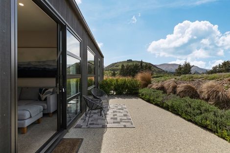 Photo of property in 23 Alps View Place, Lake Hayes, Queenstown, 9304
