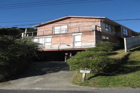 Photo of property in 65 Black Rock Road, Newlands, Wellington, 6037