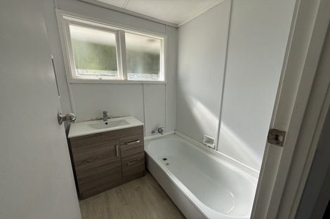 Photo of property in 1/114 Verran Road, Birkdale, Auckland, 0626