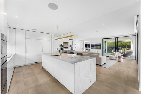 Photo of property in 23 Muritai Road, Milford, Auckland, 0620