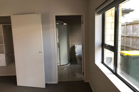 Photo of property in 11 Kerrykeel Drive, Flat Bush, Auckland, 2019