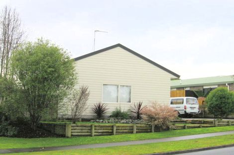 Photo of property in 50 Dixon Road, Fitzroy, Hamilton, 3206