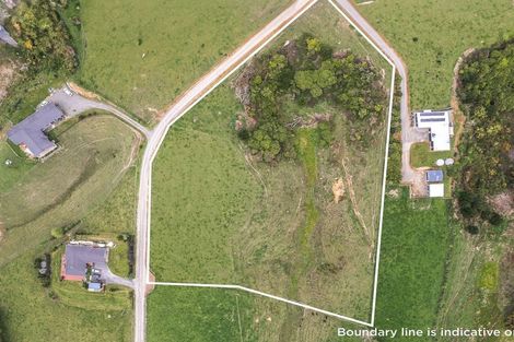 Photo of property in 42 Serenity Lane, Koputaroa, Shannon, 5571