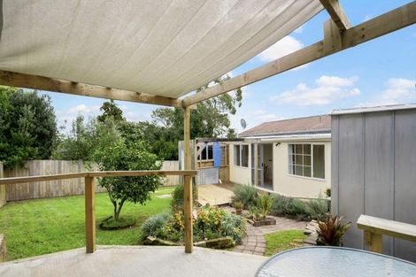 Photo of property in 4 Brian Crescent, Stanmore Bay, Whangaparaoa, 0932