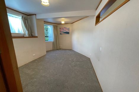 Photo of property in 166 Chelsea View Drive, Chatswood, Auckland, 0626