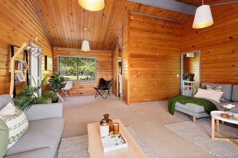 Photo of property in 15 Tikorangi Place, Morningside, Whangarei, 0110