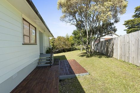 Photo of property in 382 East Coast Road, Sunnynook, Auckland, 0630
