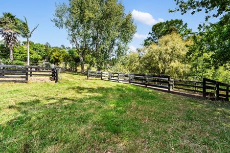 Photo of property in 1539 State Highway 16, Helensville, 0875