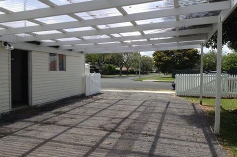 Photo of property in 1/22 Sturdee Road, Manurewa, Auckland, 2102