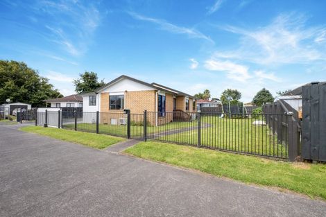 Photo of property in 44 Trimdon Street, Randwick Park, Auckland, 2105
