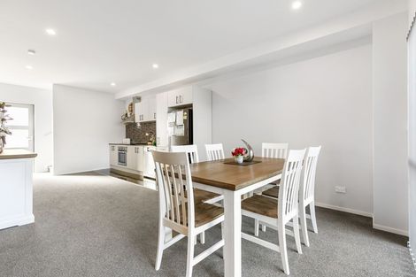 Photo of property in 39/11 Ray Small Drive, Papakura, 2110