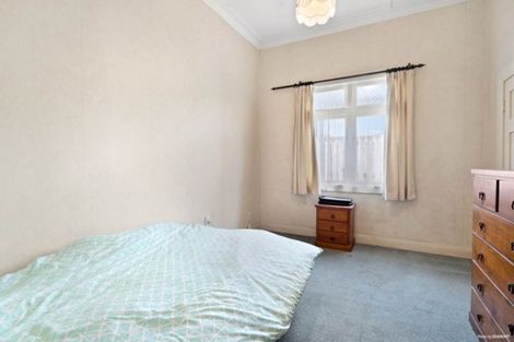 Photo of property in 10 Quest Terrace, Mount Roskill, Auckland, 1041