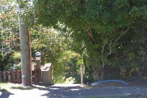 Photo of property in 1/11 Lake Road, Northcote, Auckland, 0627