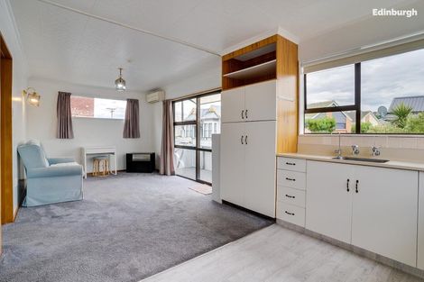 Photo of property in 48 Wesley Street, South Dunedin, Dunedin, 9012