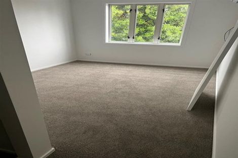 Photo of property in 25 Stitchbird Crescent, Papakura, 2110