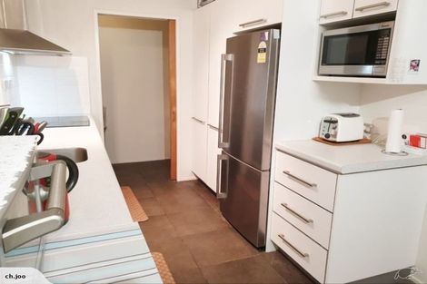 Photo of property in 2/29 Seine Road, Forrest Hill, Auckland, 0620