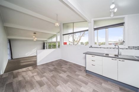 Photo of property in 22 Iredale Road, Hawera, 4610