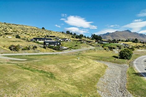 Photo of property in 3 Spring Hill Road, Kelvin Heights, Queenstown, 9300