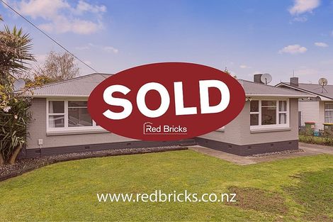 Photo of property in 8 Panair Crescent, Hillcrest, Hamilton, 3216