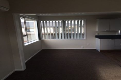 Photo of property in 16 Stacey Place, Woolston, Christchurch, 8062