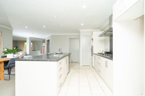 Photo of property in 10 Alderwick Place, Rototuna North, Hamilton, 3210