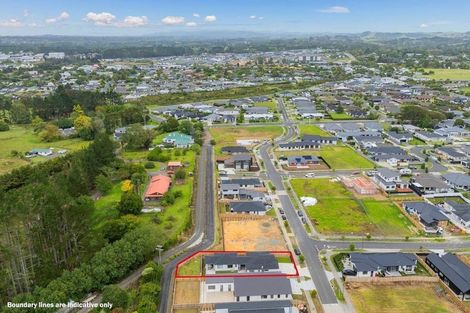 Photo of property in 26 Paihere Street, Huapai, Kumeu, 0810