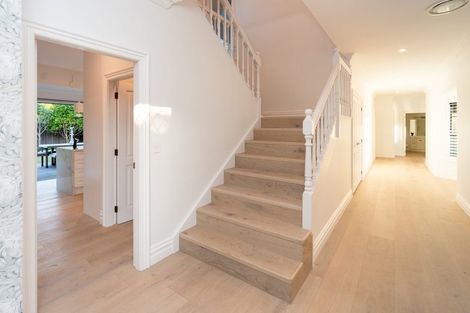 Photo of property in 5 Lavinia Grove, Waikanae Beach, Waikanae, 5036