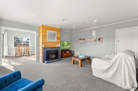 Photo of property in 9 Rimu Street, Edgecumbe, 3120