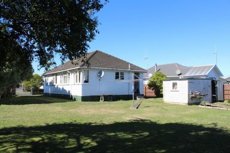 Photo of property in 15 Redfern Street, Dannevirke, 4930