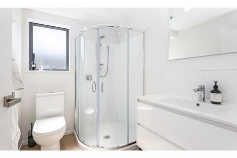 Photo of property in 258a Edgeware Road, Edgeware, Christchurch, 8013