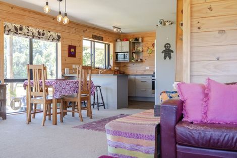 Photo of property in 50 Mehrtens Road, Arahura Valley, Hokitika, 7882