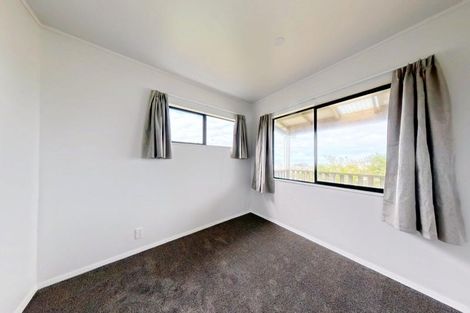 Photo of property in 10a Pingao Place, Waiinu Beach, Whanganui, 4588