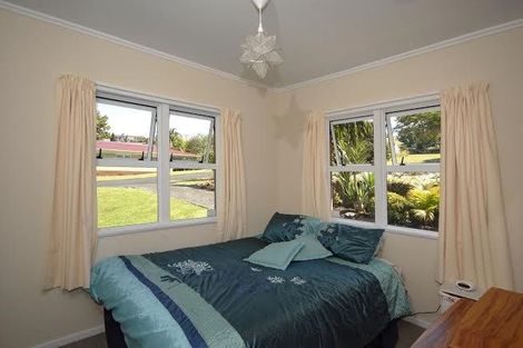 Photo of property in 3 Adams Place, Te Kamo, Whangarei, 0112