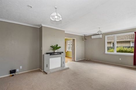 Photo of property in 16 Glencoe Street, Burnside, Christchurch, 8053