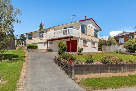 Photo of property in 78 Bruce Road, Glenfield, Auckland, 0629