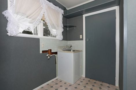 Photo of property in 4 Maunder Street, Marton, 4710