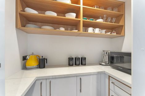 Photo of property in 2/80 Mccormacks Bay Road, Mount Pleasant, Christchurch, 8081