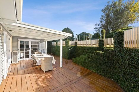 Photo of property in 17a Whakawhiti Street, Marfell, New Plymouth, 4310