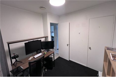 Photo of property in 2/63 Langana Avenue, Browns Bay, Auckland, 0630