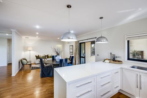 Photo of property in 6 Percy Berry Place, Havelock North, 4130