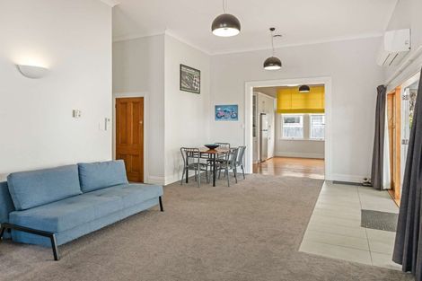 Photo of property in 11 Hurworth Place, College Estate, Whanganui, 4500