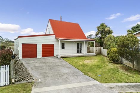 Photo of property in 22 Ponderosa Place, Opunake, 4616